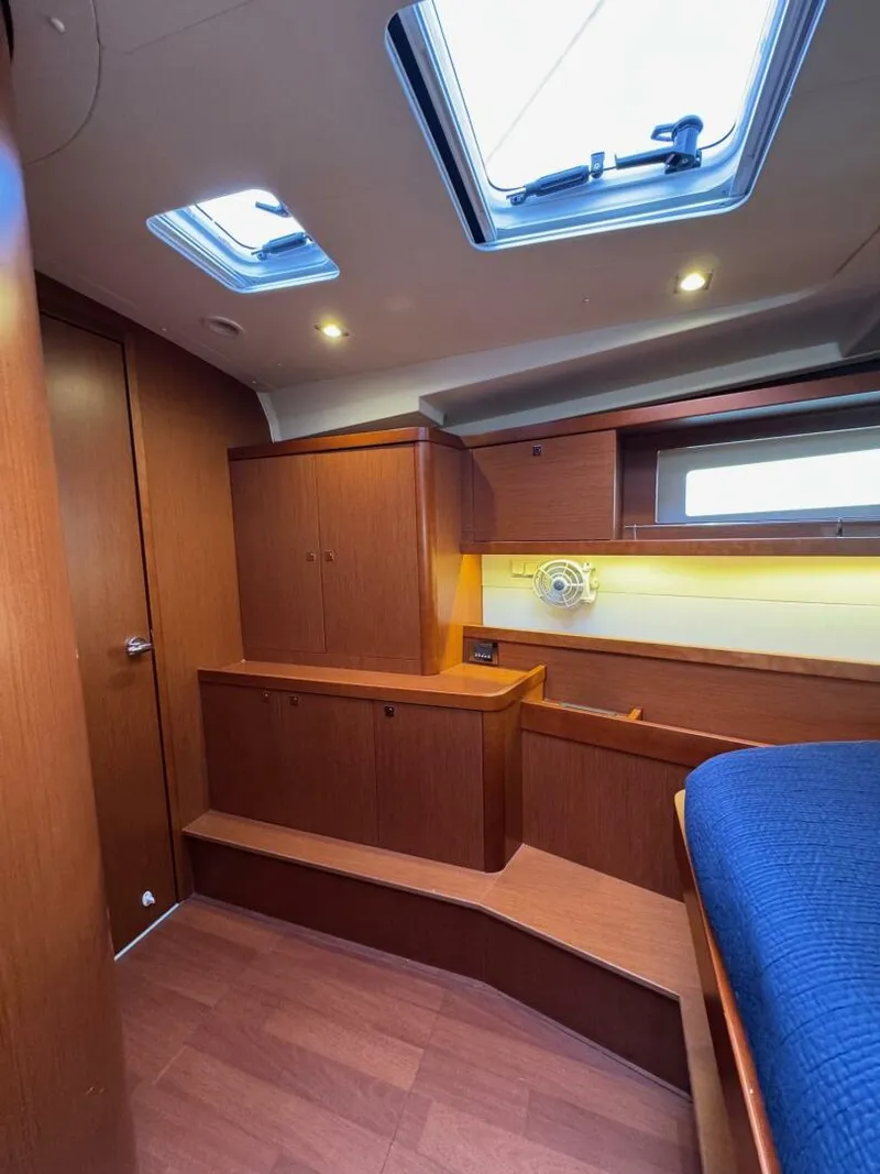 Slide: The Image of Beneteau Oceanis 45 2017 - 51