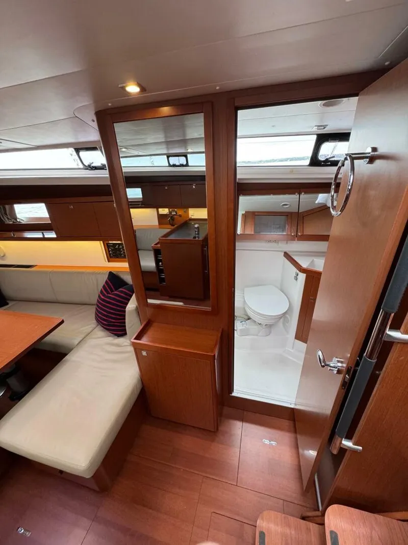 Slide: The Image of Beneteau Oceanis 45 2017 - 60