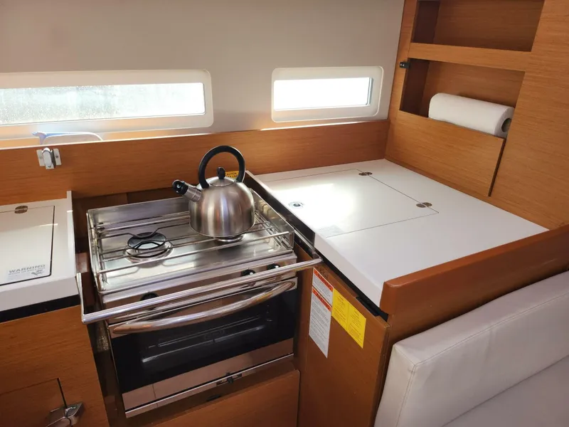 Slide: The Image of Jeanneau Sun Odyssey 410 2020 - 28