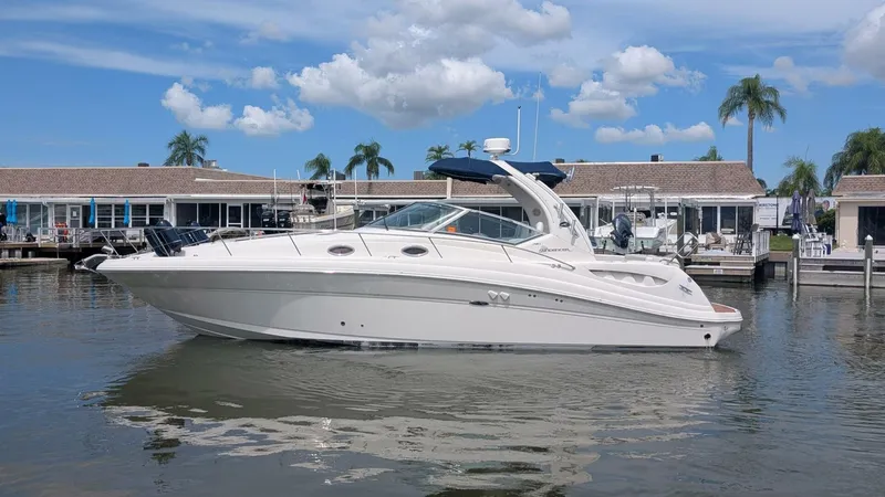 The Image of Sea Ray 340 Sundancer Sportsman 2008 - 0