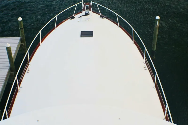 Slide: The Image of Donzi 73 Sport Yacht 2001 - 45