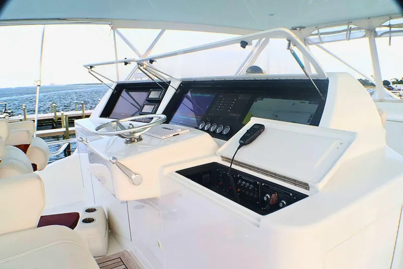 Slide: The Image of Donzi 73 Sport Yacht 2001 - 49