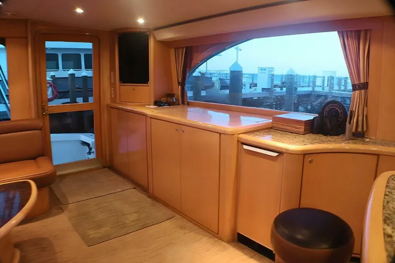 Slide: The Image of Donzi 73 Sport Yacht 2001 - 7