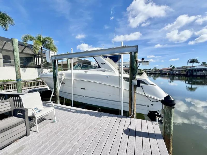 Slide: The Image of Sea Ray 310 SunDancer 2012 - 4