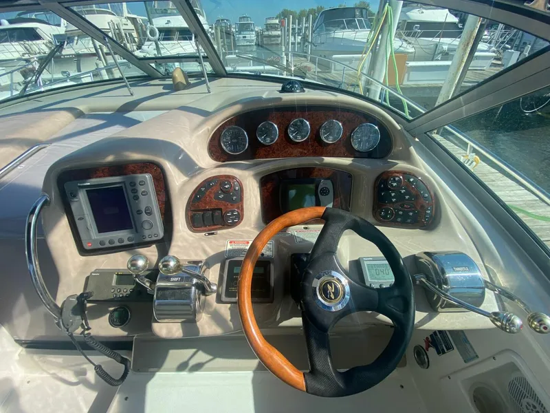 Slide: The Image of Sea Ray 340 Sundancer 2003 - 21