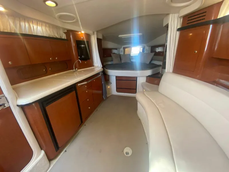 Slide: The Image of Sea Ray 340 Sundancer 2003 - 30