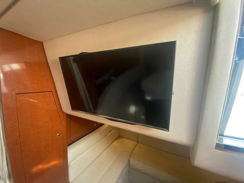 Slide: The Image of Sea Ray 340 Sundancer 2003 - 35