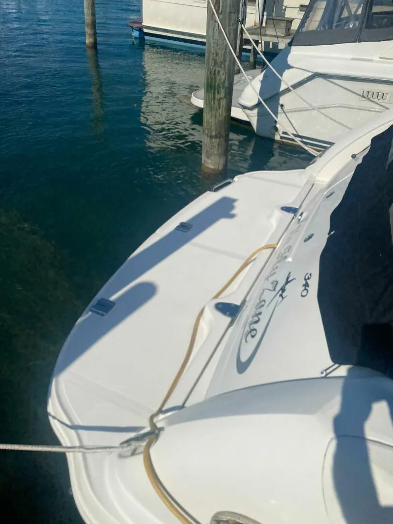 Slide: The Image of Sea Ray 340 Sundancer 2003 - 9