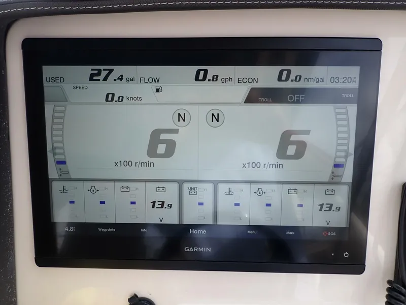 Slide: The Image of Grady-White 275 2021 - 48