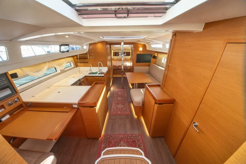Slide: The Image of Jeanneau Sun Odyssey 440 2022 - 17
