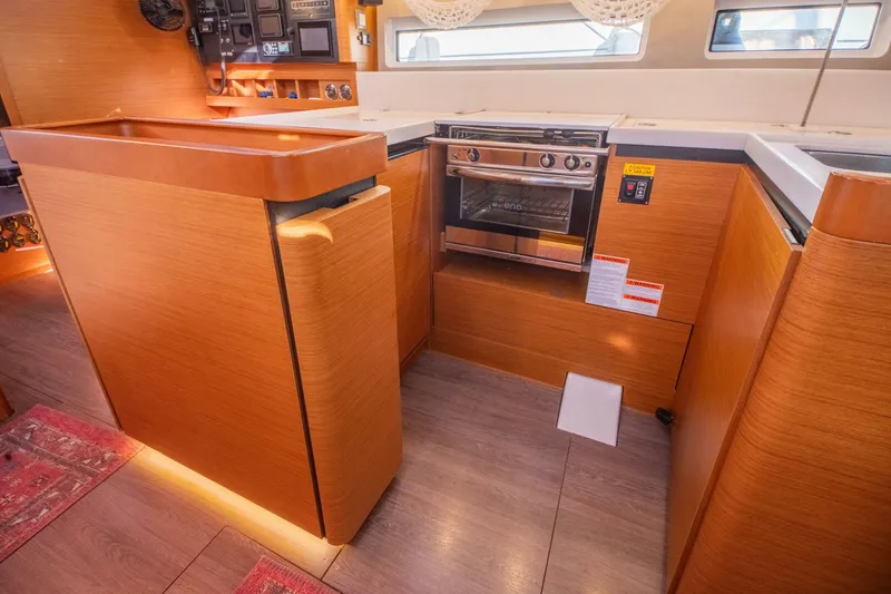 Slide: The Image of Jeanneau Sun Odyssey 440 2022 - 27