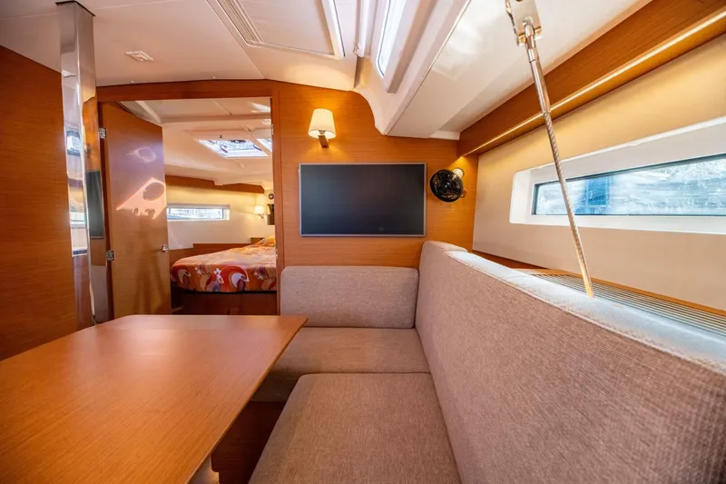 Slide: The Image of Jeanneau Sun Odyssey 440 2022 - 44