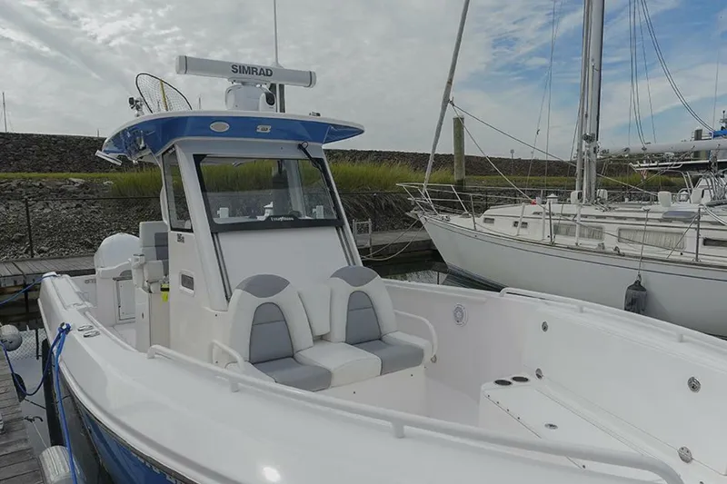 Slide: The Image of Everglades 295 Center Console 2015 - 20