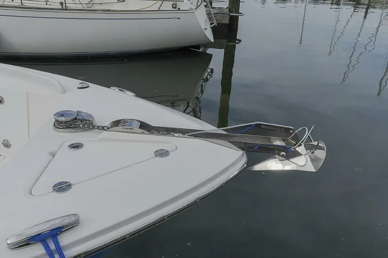 Slide: The Image of Everglades 295 Center Console 2015 - 26