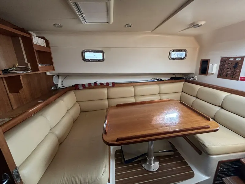 Slide: The Image of Mainship Pilot 34 Rum Runner II 2005 - 18