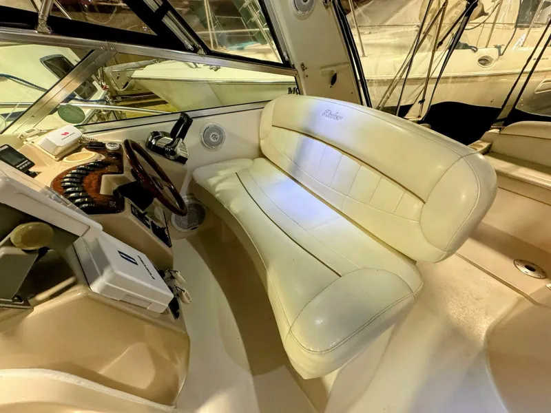 Slide: The Image of Rinker 342 Fiesta Vee 2002 - 10