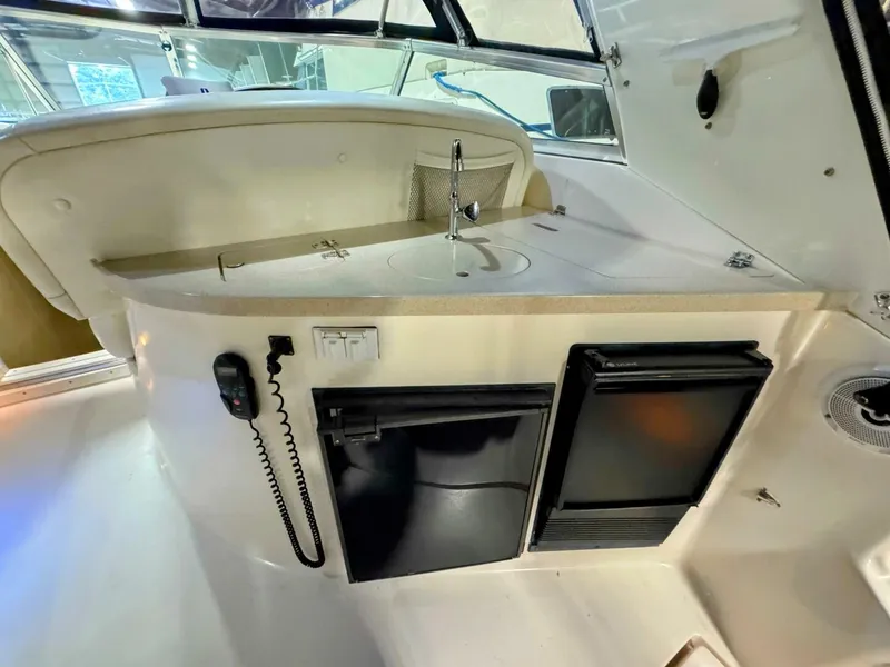 Slide: The Image of Rinker 342 Fiesta Vee 2002 - 13