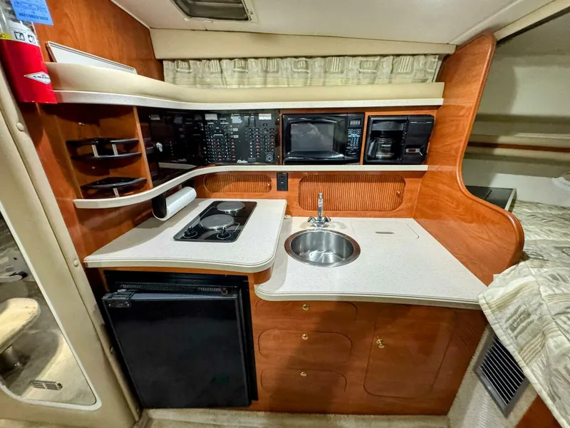 Slide: The Image of Rinker 342 Fiesta Vee 2002 - 21
