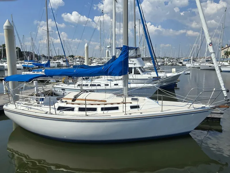 Slide: The Image of Catalina Tall Rig 1986 - 4