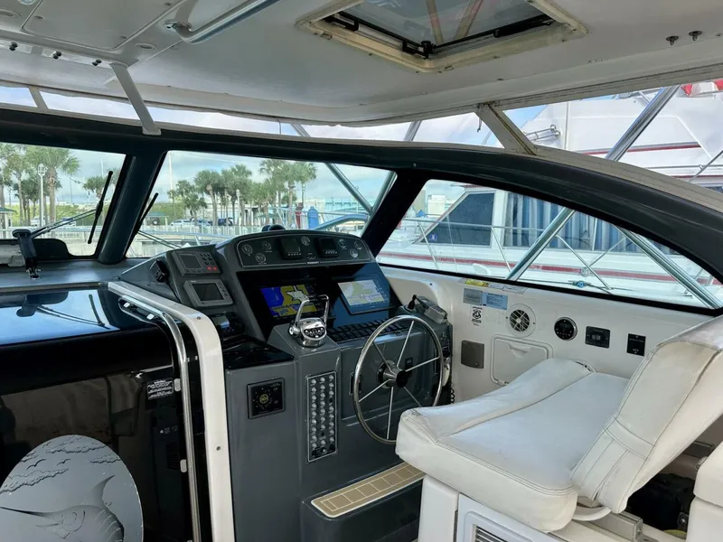 Slide: The Image of Pursuit 3800 Express 2004 - 12