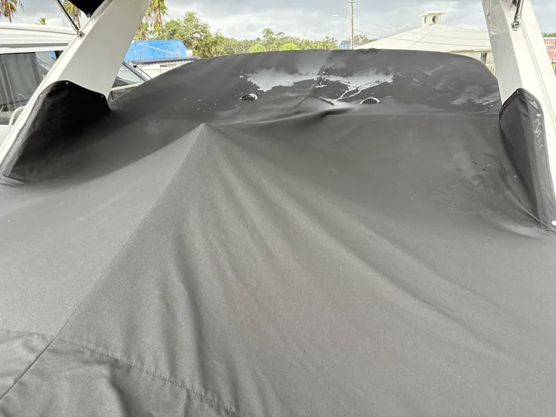 Slide: The Image of Sea Ray 310 Sundancer 2012 - 48