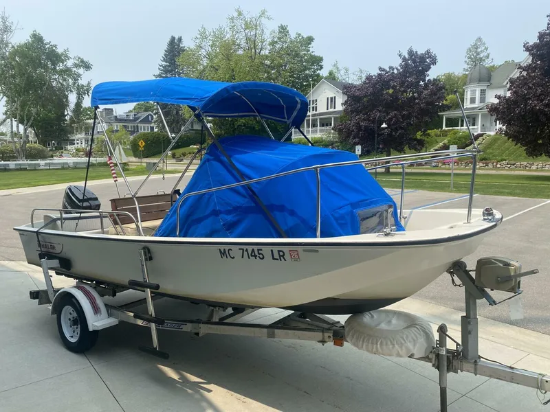 Slide: The Image of Boston Whaler 17 Montauk 1981 - 4