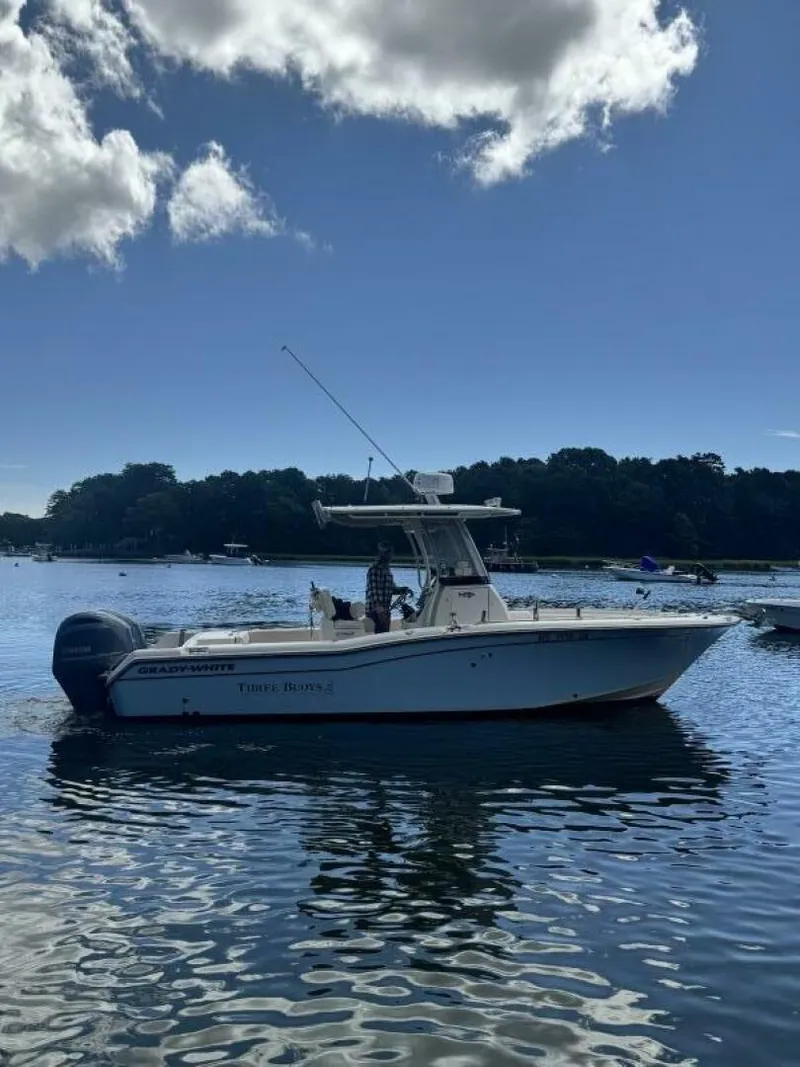 Slide: The Image of Grady-White 257 Fisherman 2021 - 5