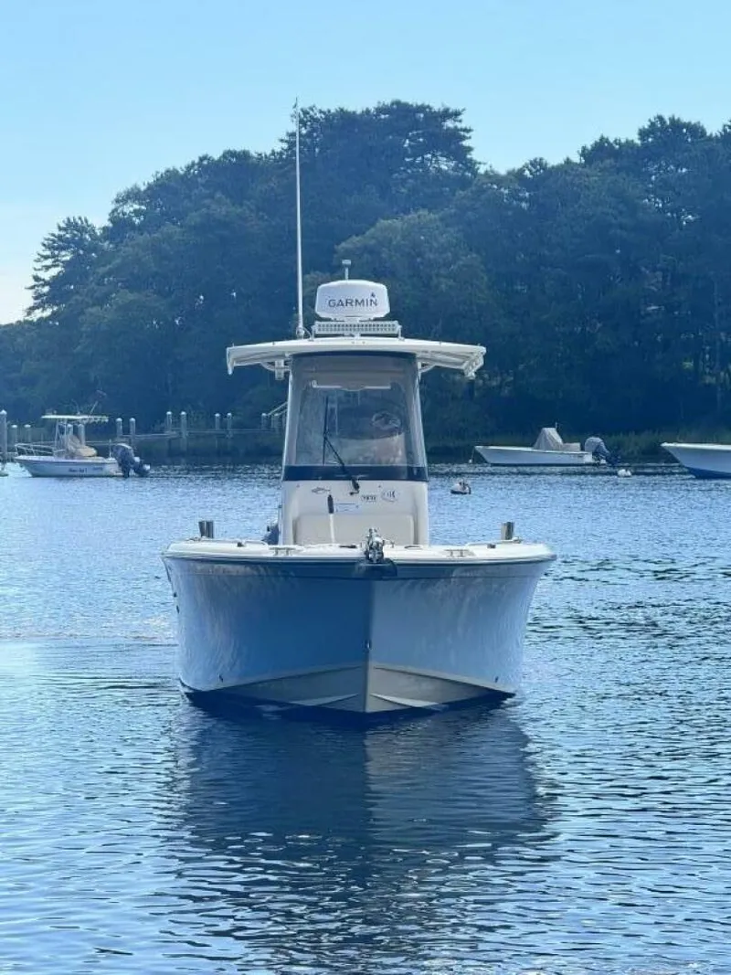 Slide: The Image of Grady-White 257 Fisherman 2021 - 6