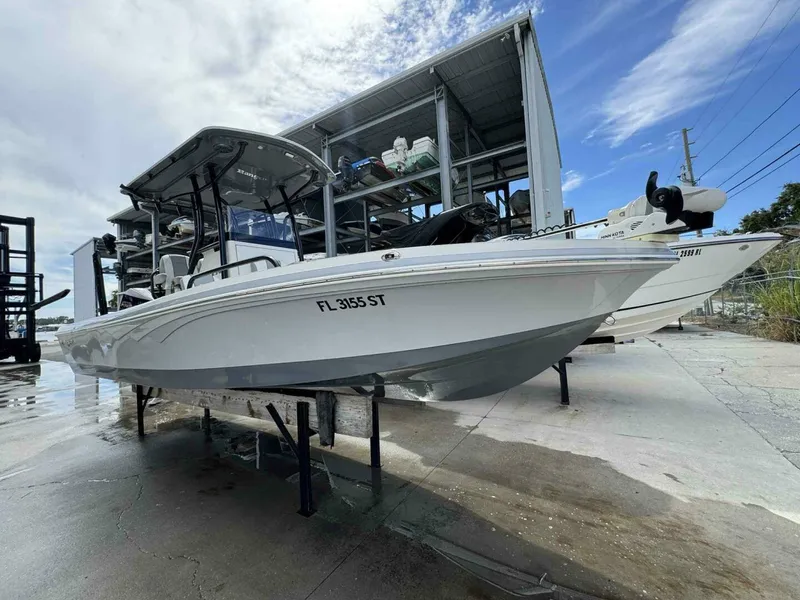 Slide: The Image of Ranger 2360 Bay Boat 2020 - 23