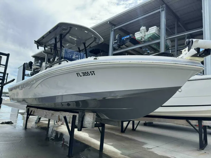 Slide: The Image of Ranger 2360 Bay Boat 2020 - 35