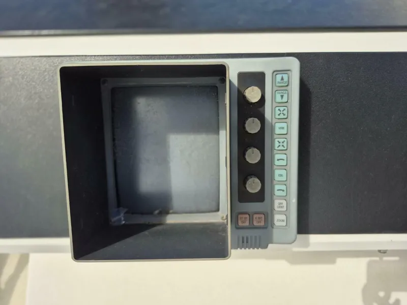 Slide: The Image of Carver Yachts 1991 - 13