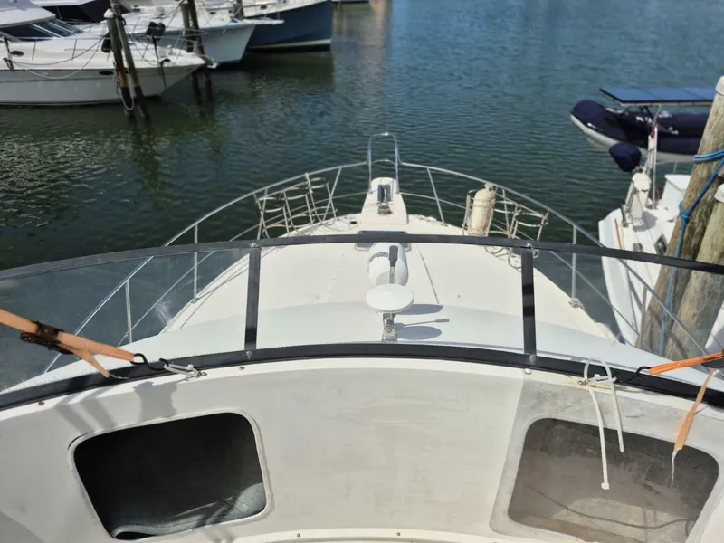 Slide: The Image of Carver Yachts 1991 - 14