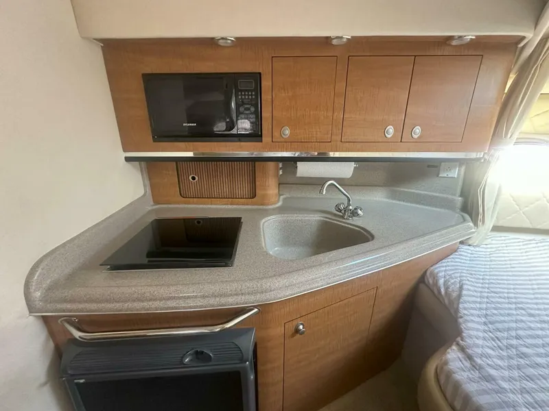 Slide: The Image of Sea Ray 290 Amberjack 2006 - 31