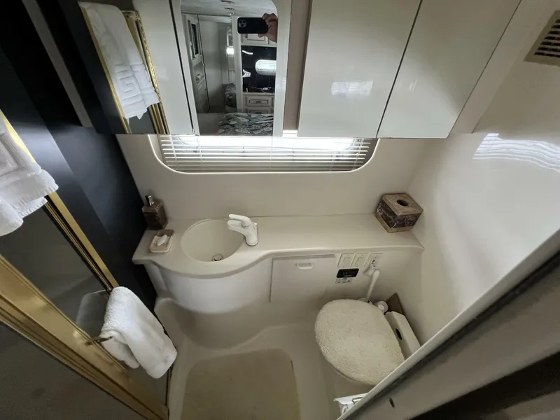 Slide: The Image of Mainship 47 Motor Yacht 1997 - 18
