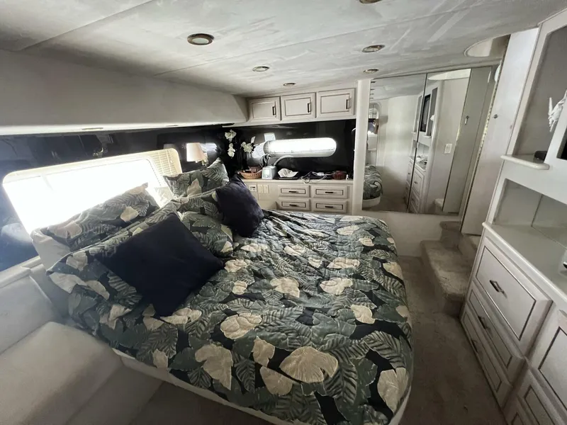 Slide: The Image of Mainship 47 Motor Yacht 1997 - 19