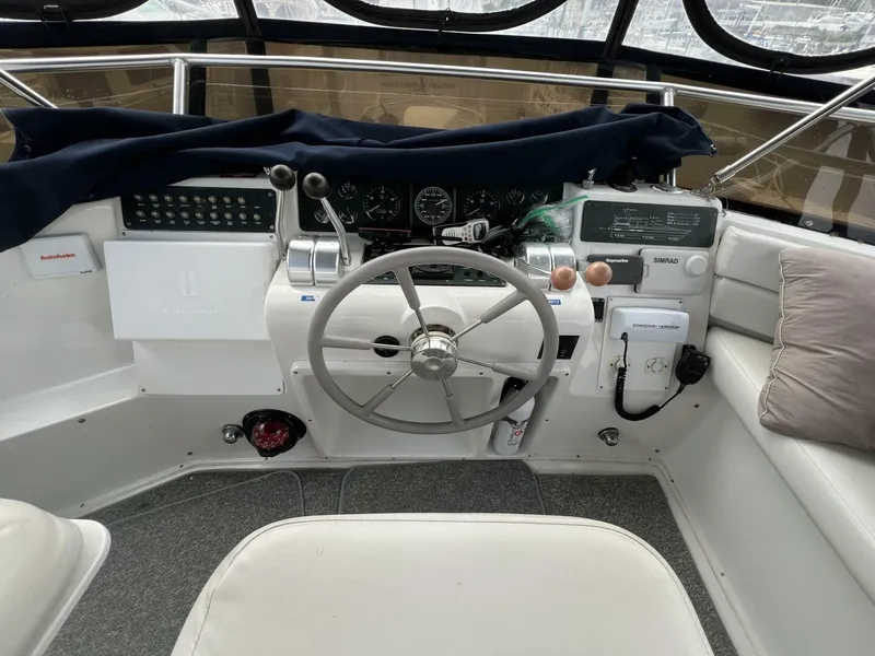 Slide: The Image of Mainship 47 Motor Yacht 1997 - 45