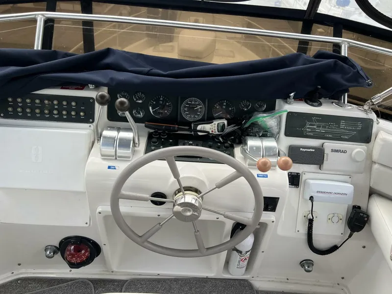 Slide: The Image of Mainship 47 Motor Yacht 1997 - 46