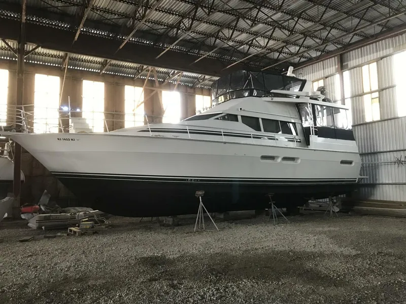 Slide: The Image of Mainship 47 Motor Yacht 1997 - 48