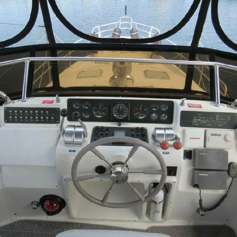 Slide: The Image of Mainship 47 Motor Yacht 1997 - 51