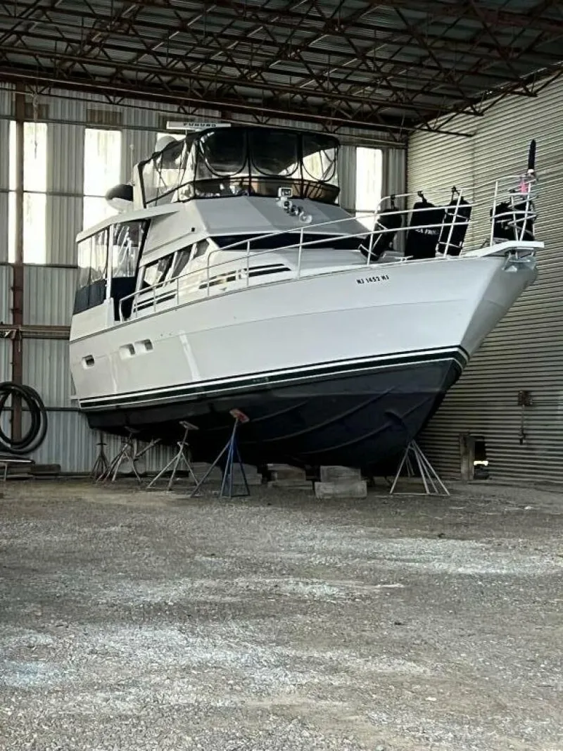Slide: The Image of Mainship 47 Motor Yacht 1997 - 52