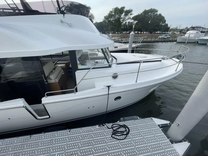 Slide: The Image of Beneteau Swift Trawler 35- Flybridge 2018 - 19