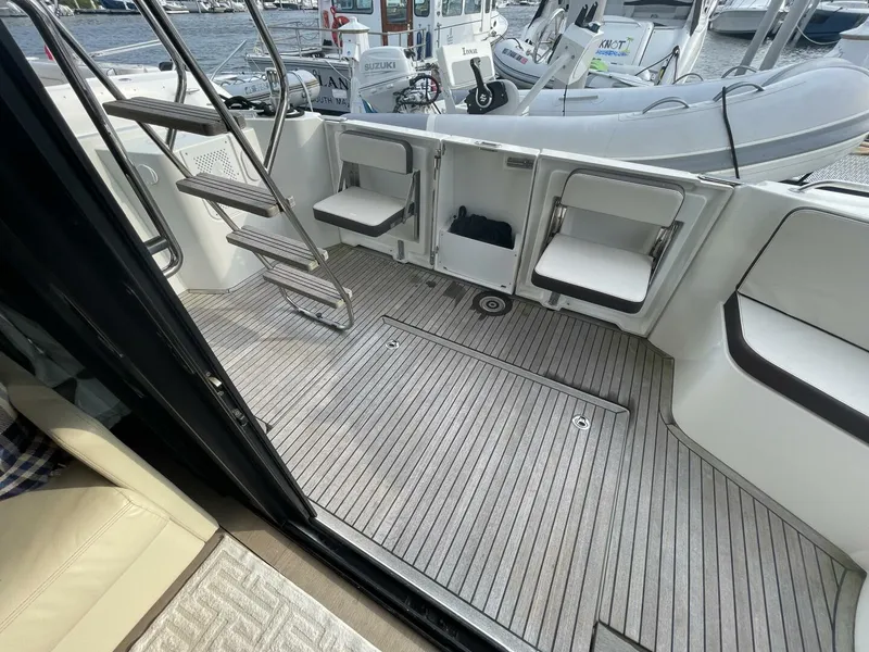 Slide: The Image of Beneteau Swift Trawler 35- Flybridge 2018 - 46