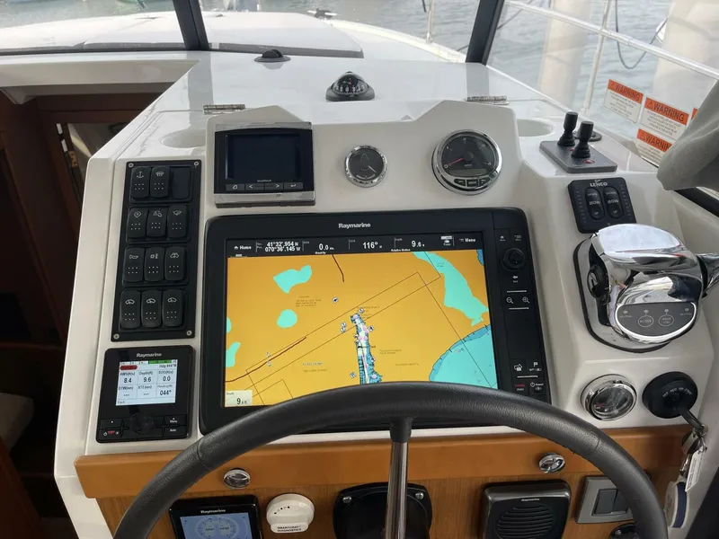 Slide: The Image of Beneteau Swift Trawler 35- Flybridge 2018 - 56