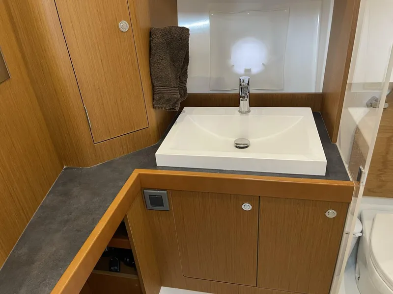 Slide: The Image of Beneteau Swift Trawler 35- Flybridge 2018 - 77