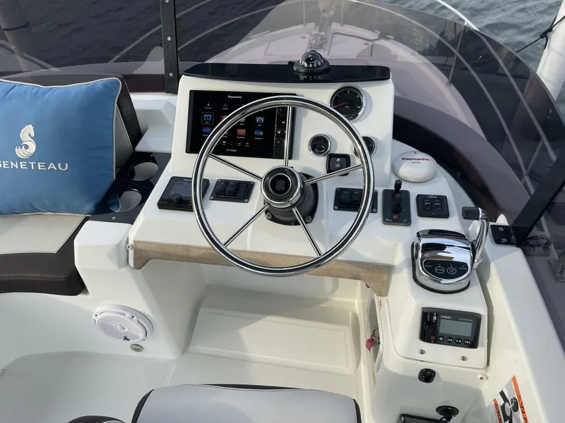 Slide: The Image of Beneteau Swift Trawler 35- Flybridge 2018 - 99