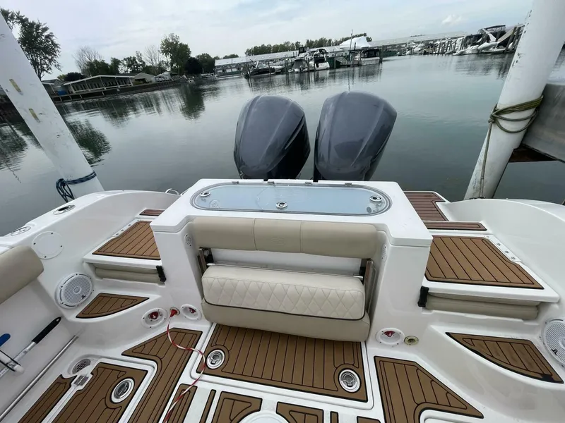 Slide: The Image of Sea Fox 288 Commander 2017 - 10