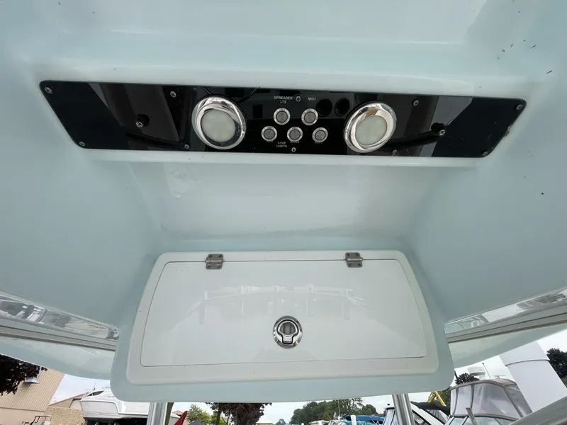 Slide: The Image of Sea Fox 288 Commander 2017 - 27