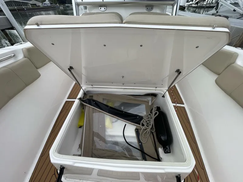 Slide: The Image of Sea Fox 288 Commander 2017 - 34