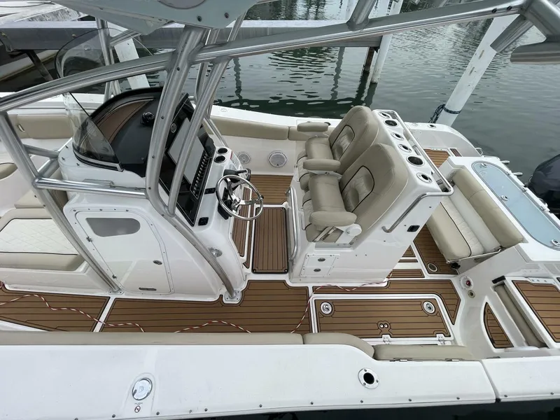 Slide: The Image of Sea Fox 288 Commander 2017 - 7