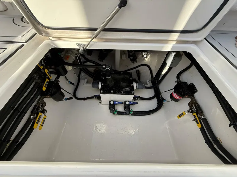 Slide: The Image of Contender 39 Fisharound 2023 - 16